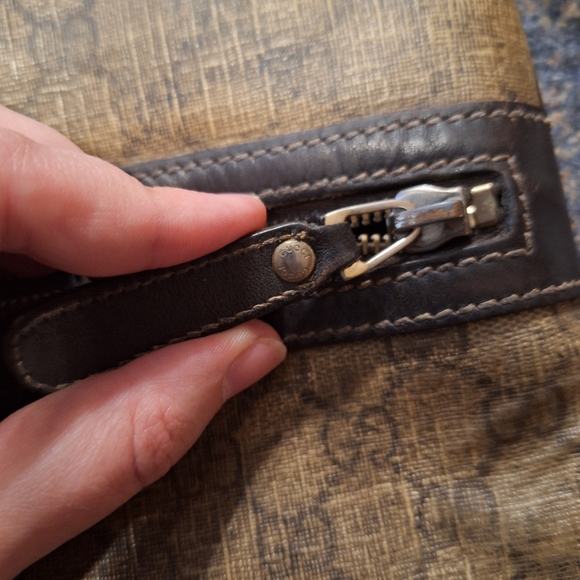 Vintage Gucci Monogram Coated Canvas Project Bag - Picture 16 of 16